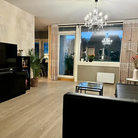 דירה Modern 90 Sqm Free Parking *